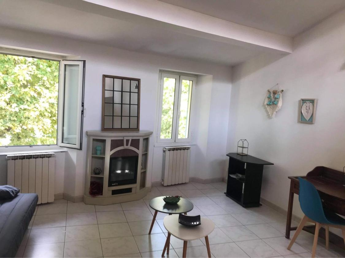 소스펠 Charmant 3 Pieces 3 Eme Etage 아파트 외부 사진